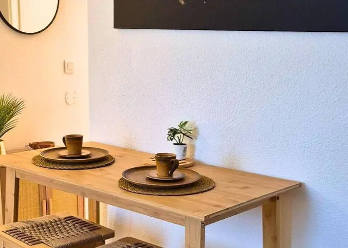 Apartment Angelique- Matelas Confort - Clim - Wifi - Gare